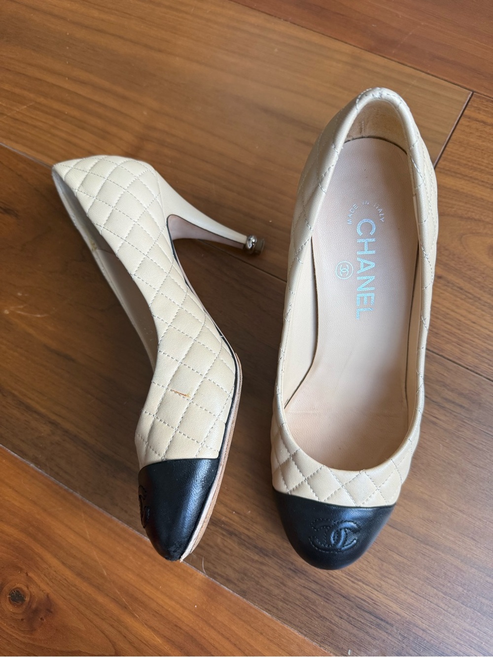 CHANEL Two-Tone Beige Quilted Leather Pumps with Black Cap Toe ✨AUTHENTIC